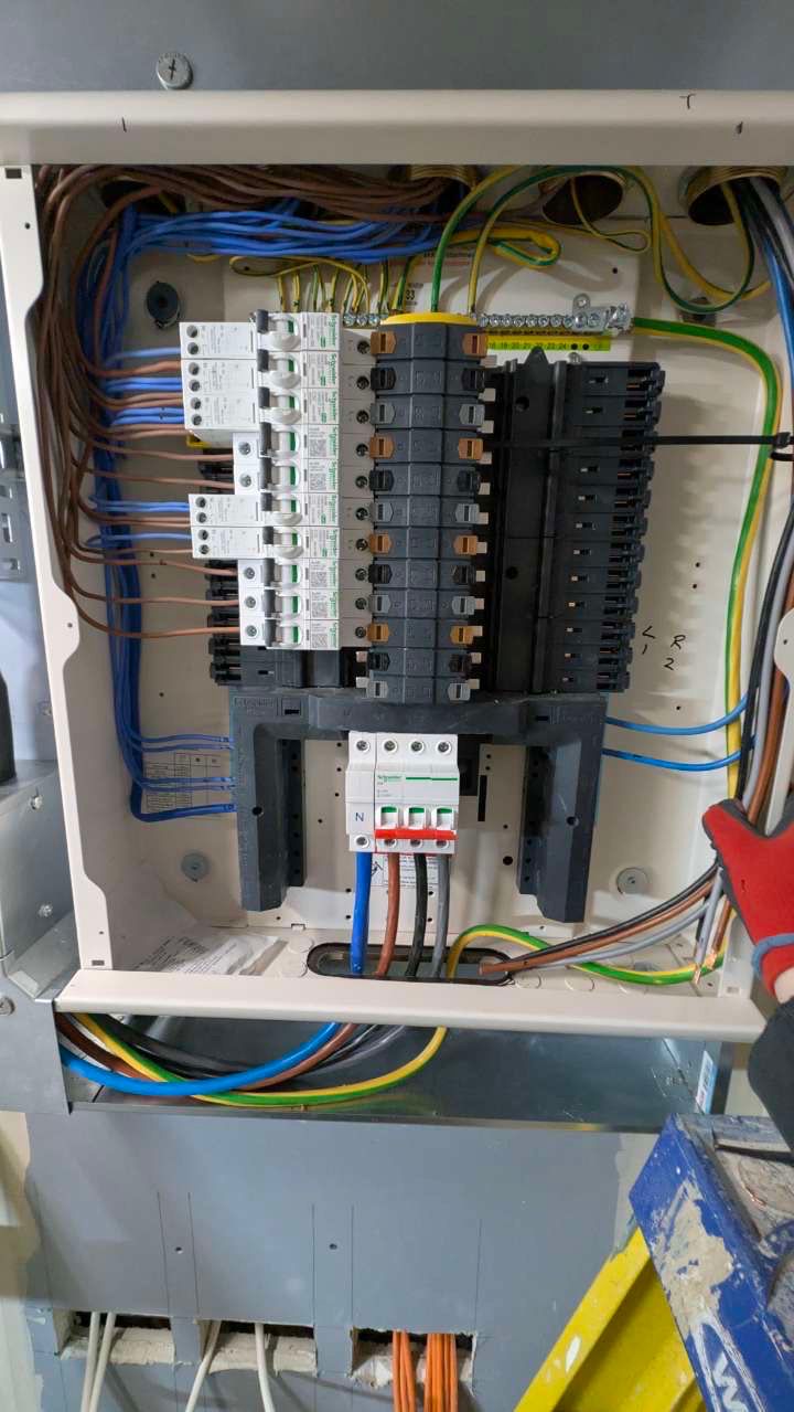 Three-phase distribution board wiring by MAMOSS electricians in a London commercial property